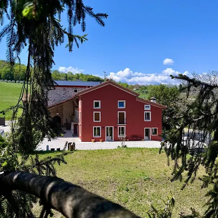 Masari Casa Rossa Vineyard Farm stay Brogliano