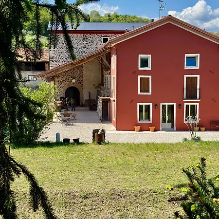 Farm stay Masari Casa Rossa Vineyard *
