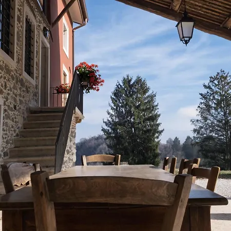 Masari Casa Rossa Vineyard Farm stay